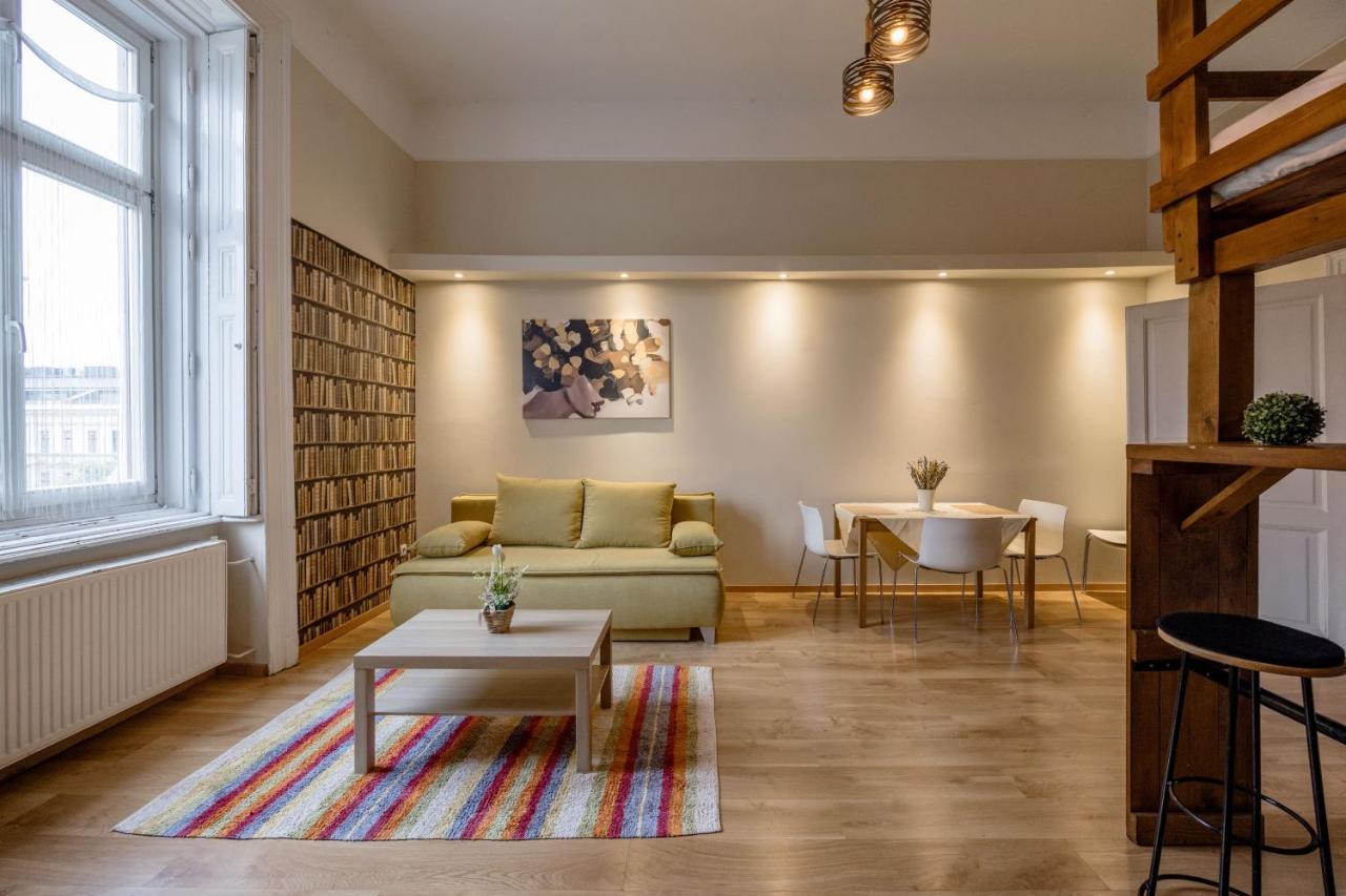 Andrassy 53 2Bedroom Center Apartment Budapest Luaran gambar