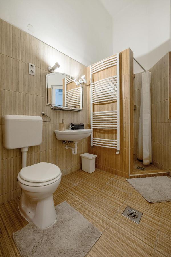 Andrassy 53 2Bedroom Center Apartment Budapest Luaran gambar